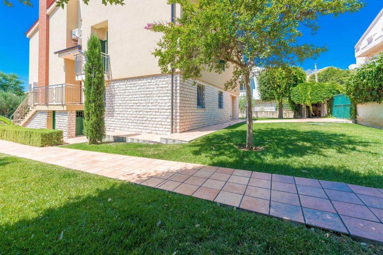 Willa Lux Nina With Six Bedrooms, Private Pool, Sauna *