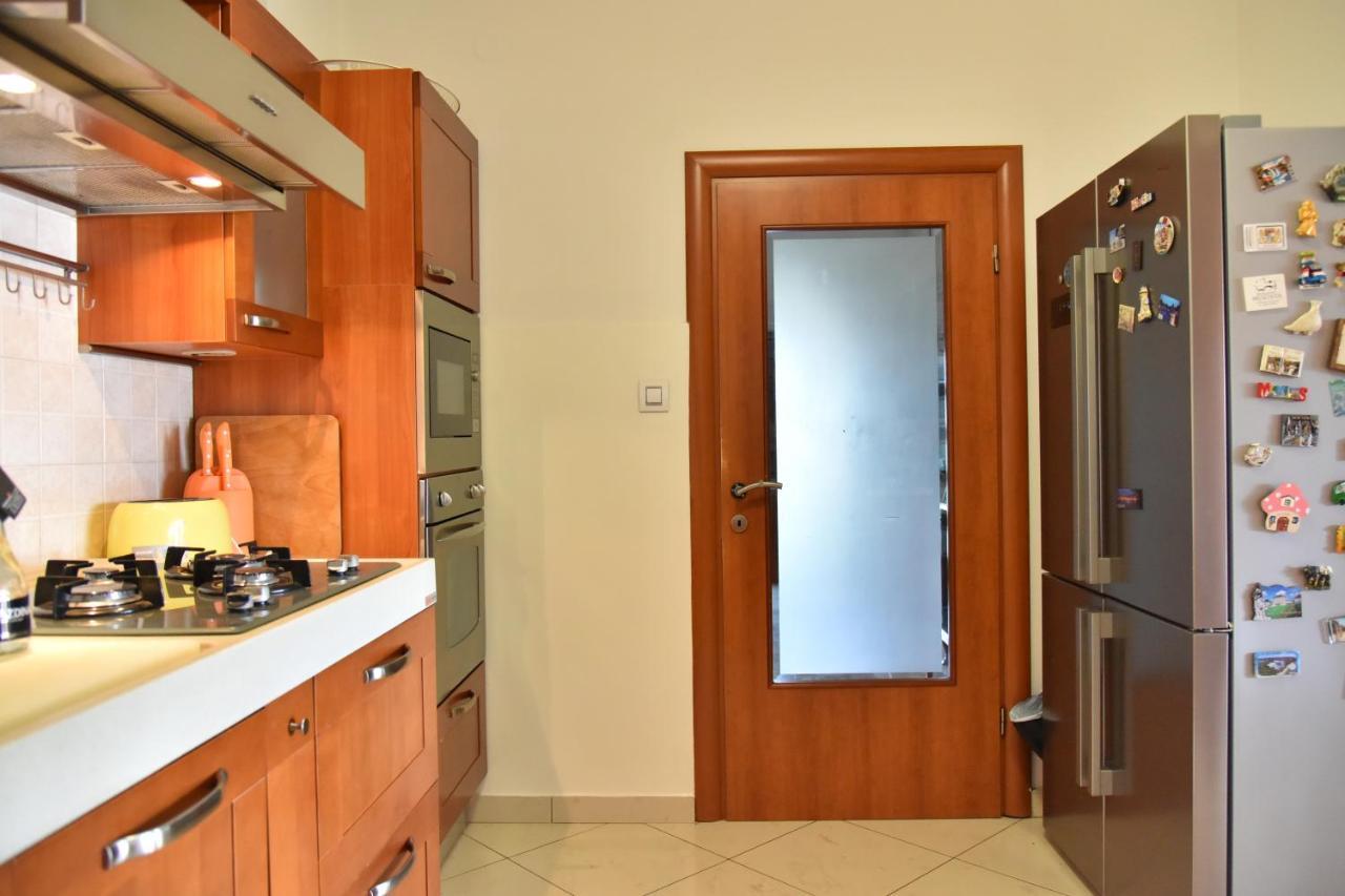 Lux Nina With Six Bedrooms, Private Pool, Sauna Willa Zadar