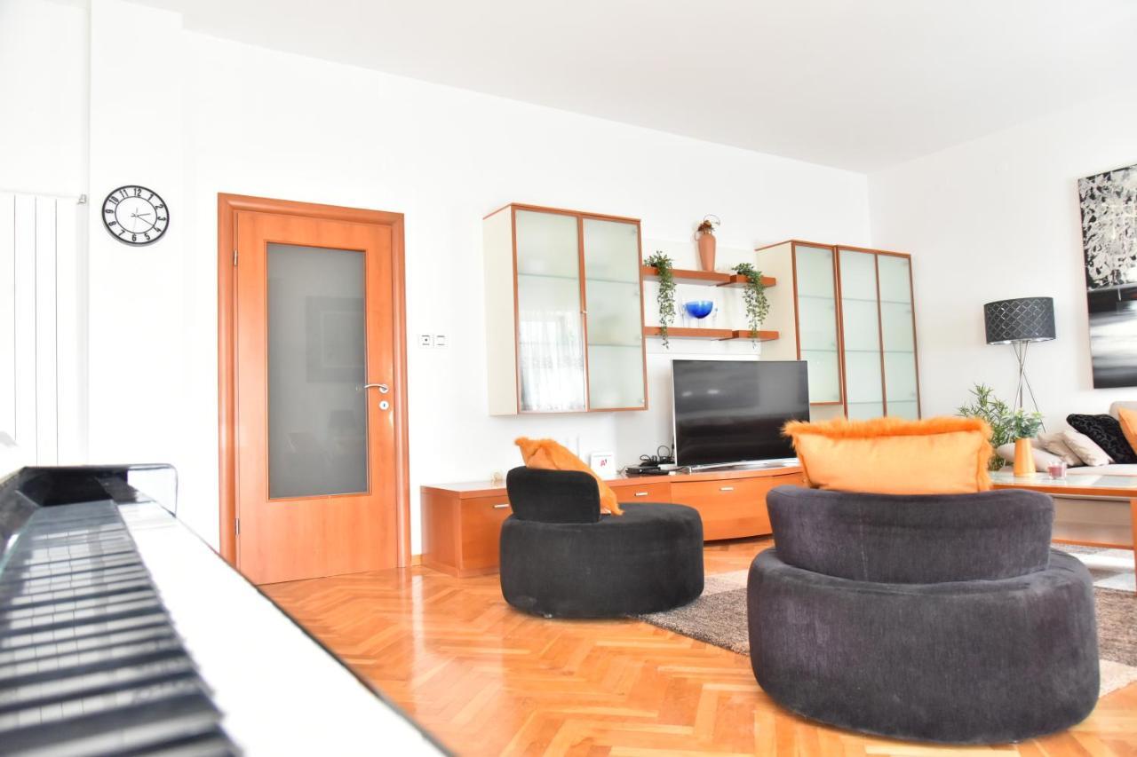 Willa Lux Nina With Six Bedrooms, Private Pool, Sauna Zadar